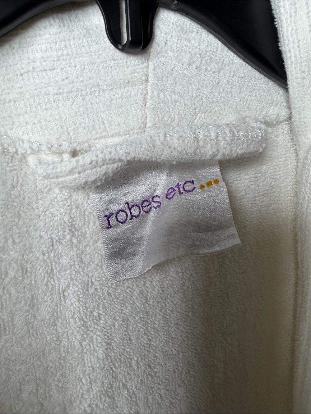 Women's White Robe - Picture 4 of 14